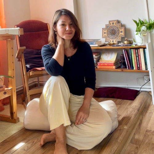 Yoli Amritae Yoga Self Inquiry Sessions Square